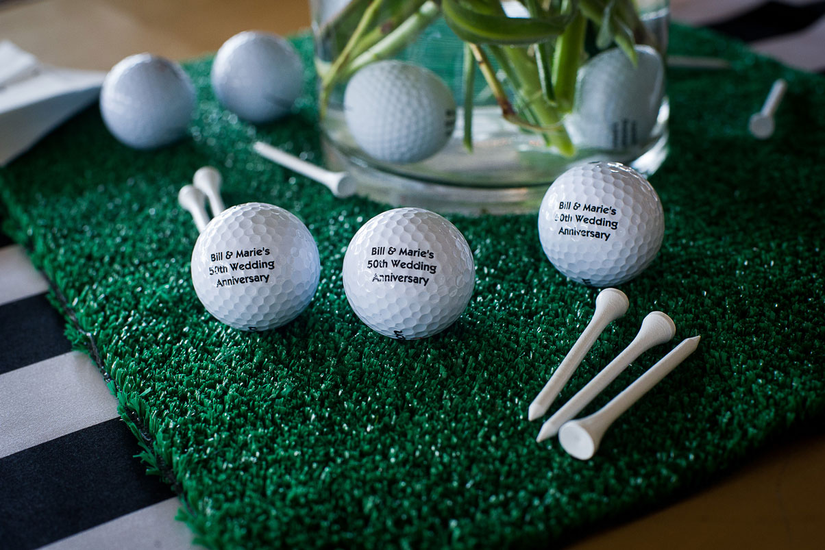 custom-party-golf-balls-momento