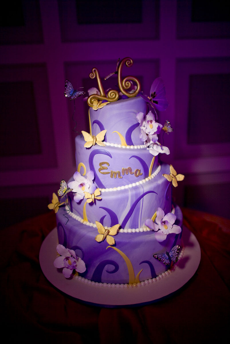 16-whimsical-birthday-party-cake-emma