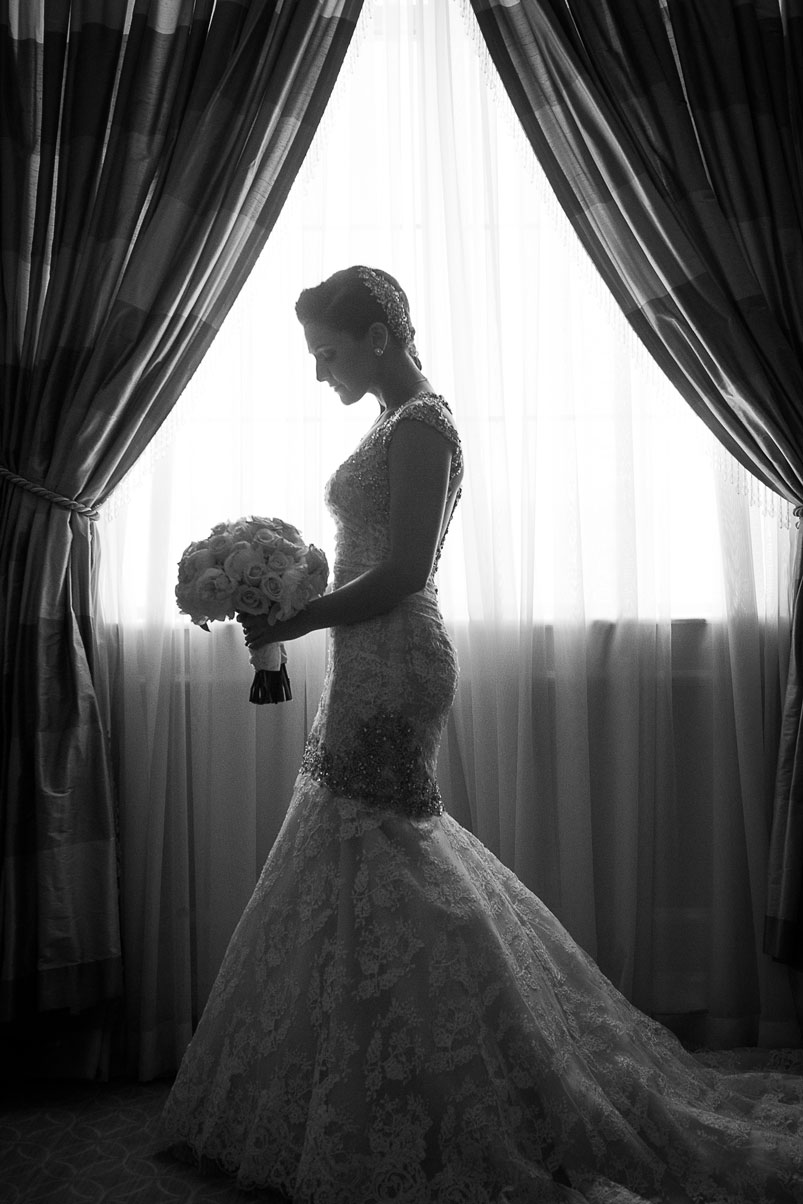 bride-bouquet-window