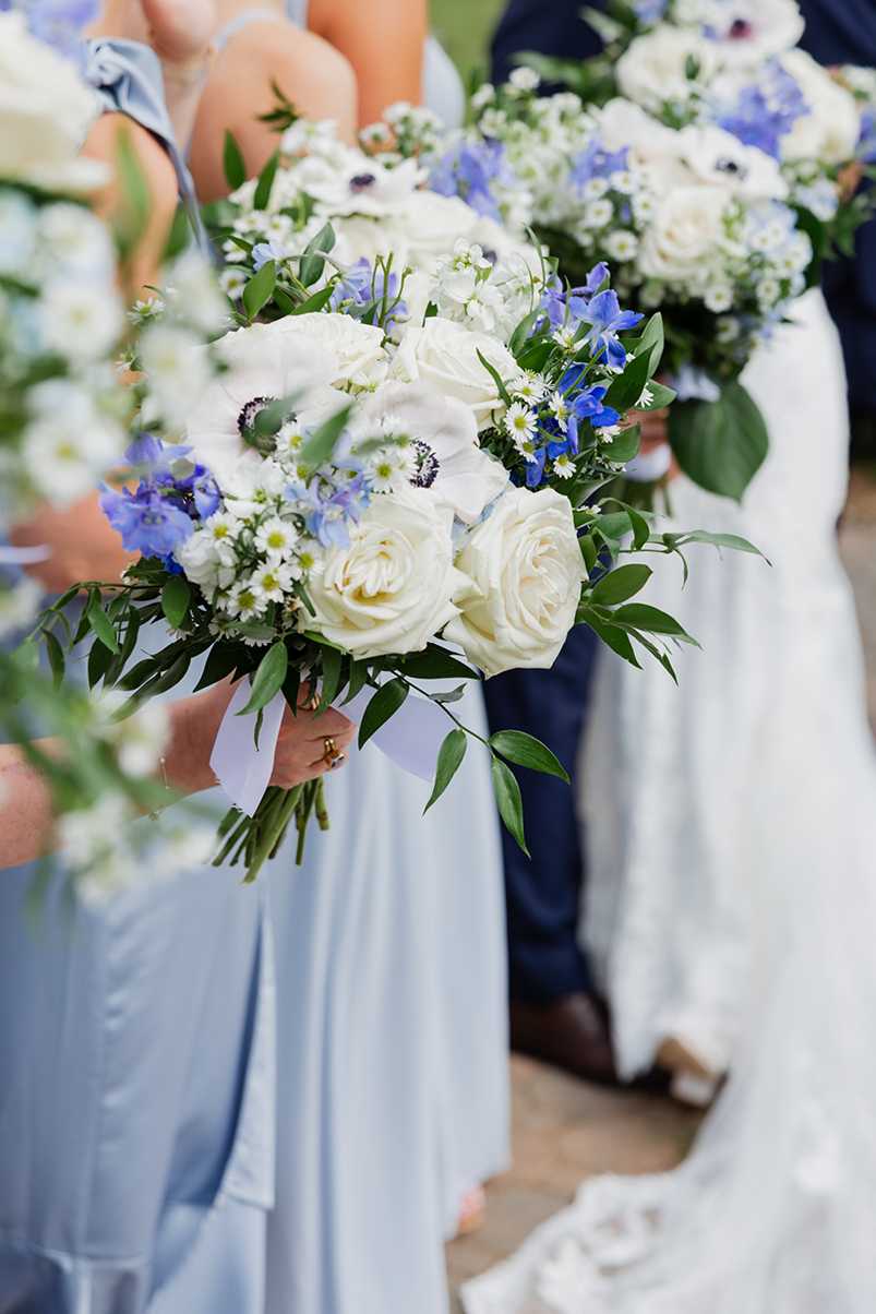 04-SpringBlue-Vertical25 C050