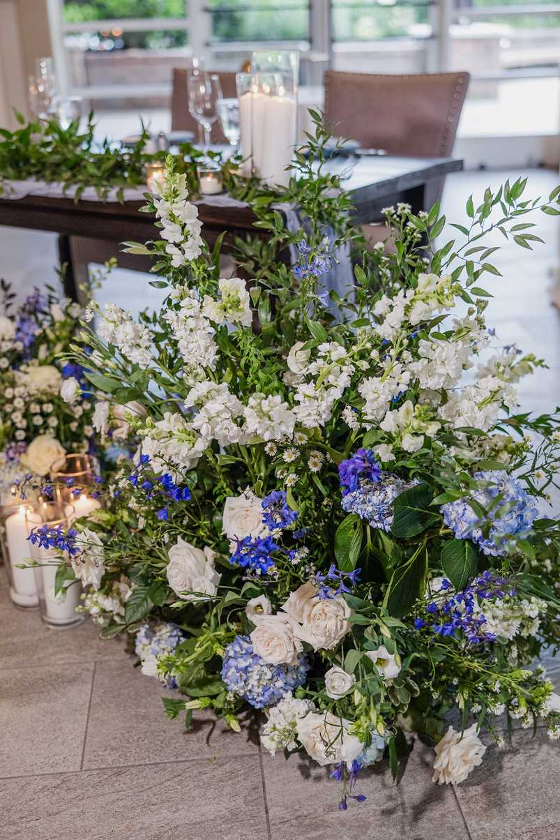 08-SpringBlue-Vertical2 C050